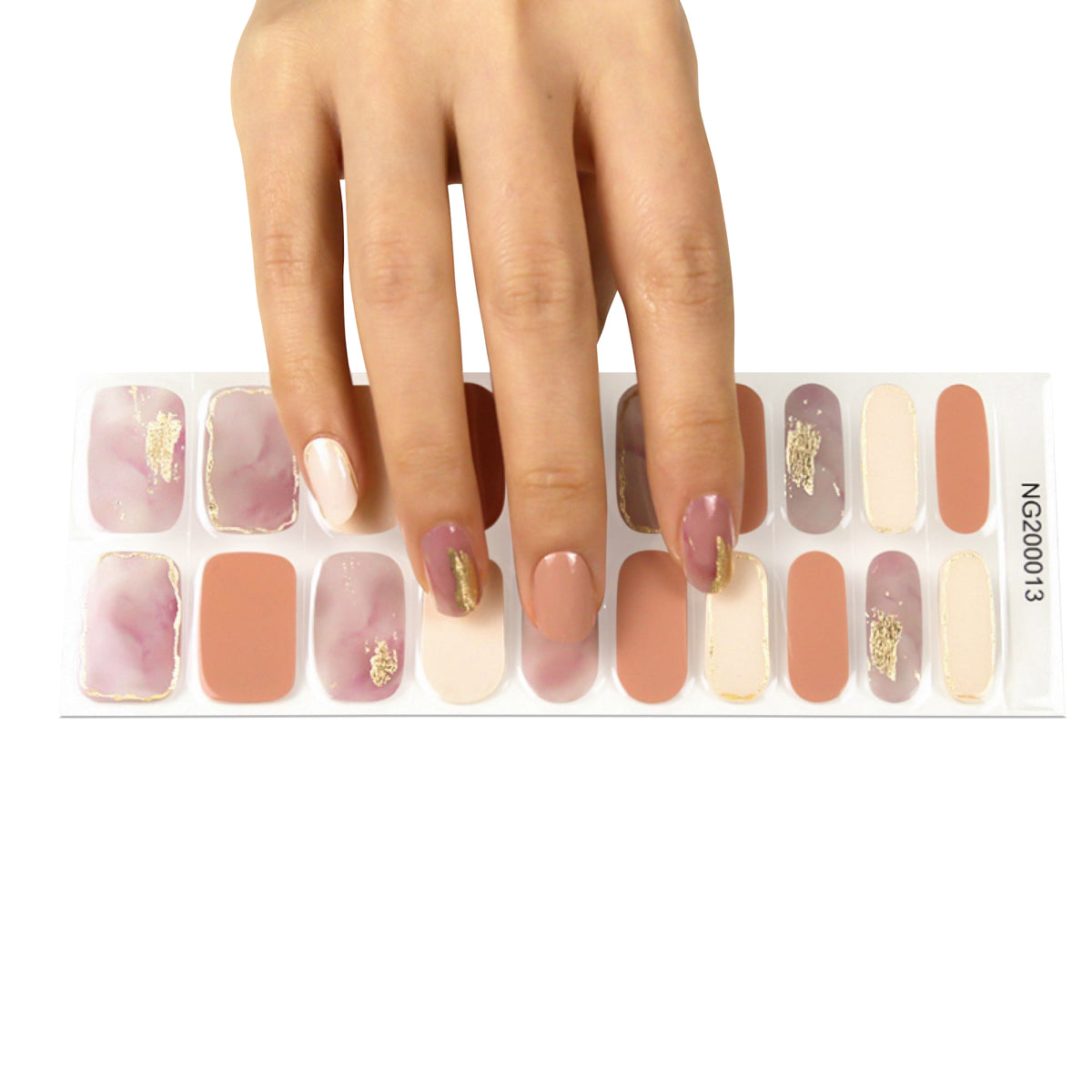 Maniküre mit Gel-Stripes - Marmor Elegance 🧡